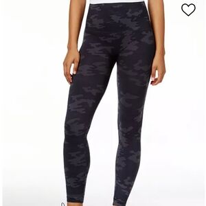 NWT Spanx Look At Me Now Ecocare high waist seamless camo shapely leggings
